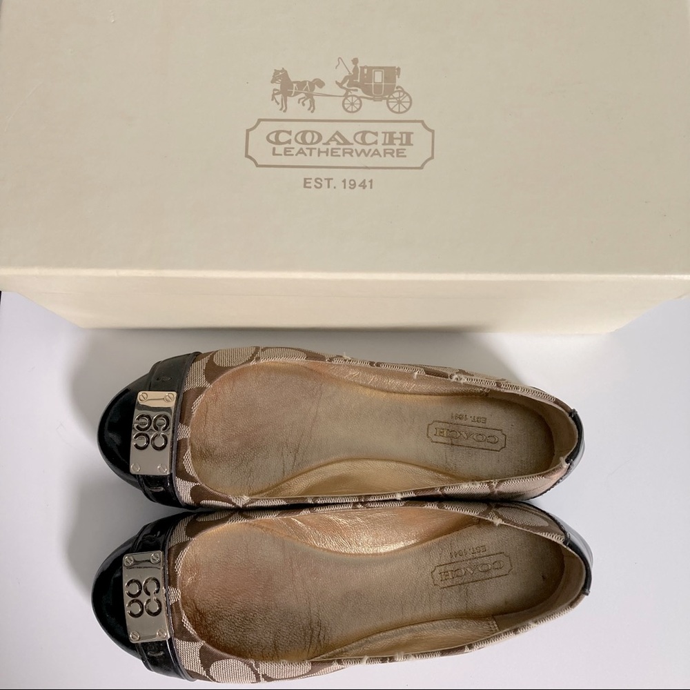 Coach Women's Natural London Signature Ballet Flat